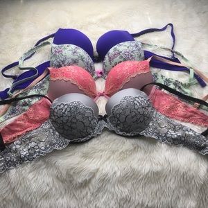 VIctoria’s Secret Bra Bundle